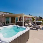 Apartmán Beeindruckendes Nur 100 Meter Zum Mit Sauna, Whirlpool, Meerblick *