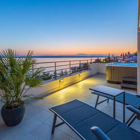 Appartement Beeindruckendes Nur 100 Meter Zum Mit Sauna, Whirlpool, Meerblick