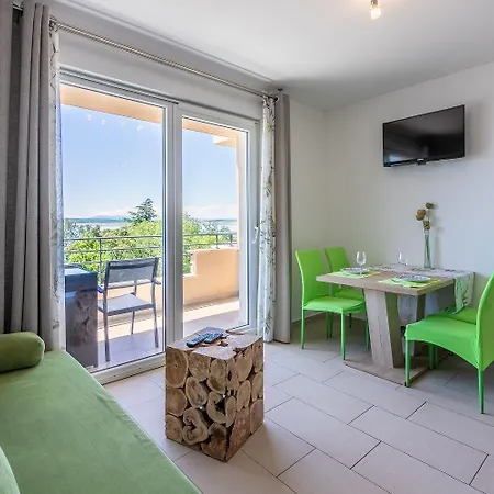 Appartement Beeindruckendes Nur 100 Meter Zum Mit Sauna, Whirlpool, Meerblick *