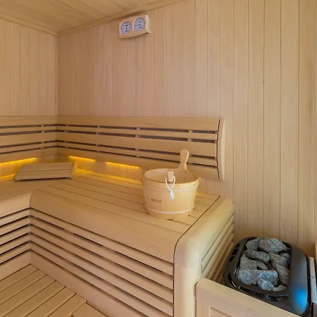 Apartment Beeindruckendes Nur 100 Meter Zum Mit Sauna, Whirlpool, Meerblick *