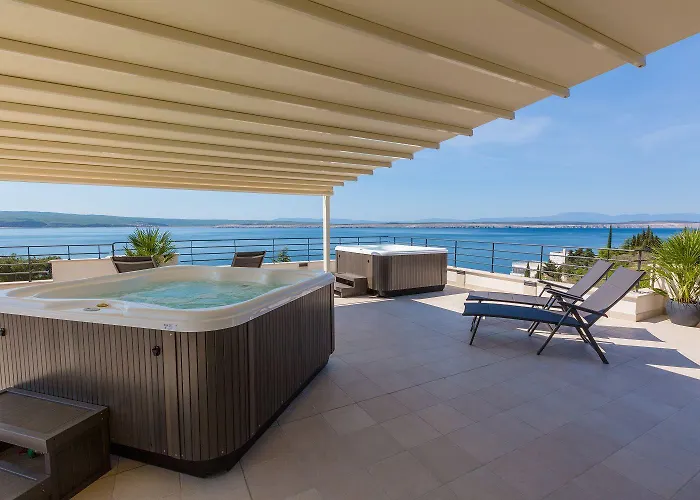 Appartement Beeindruckendes Nur 100 Meter Zum Mit Sauna, Whirlpool, Meerblick *