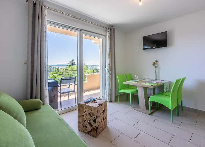 Appartement Beeindruckendes Nur 100 Meter Zum Mit Sauna, Whirlpool, Meerblick *