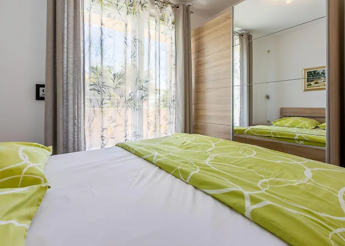 Beeindruckendes Nur 100 Meter Zum Mit Sauna, Whirlpool, Meerblick Appartement Dramalj