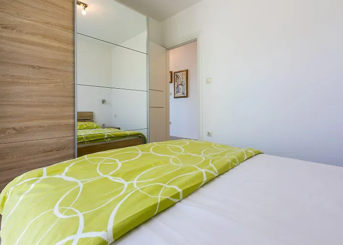 Beeindruckendes Nur 100 Meter Zum Mit Sauna, Whirlpool, Meerblick